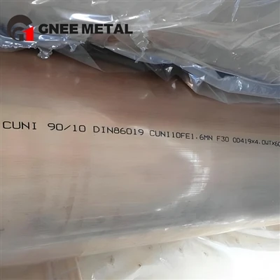 C70600 Tubo senza saldatura o saldato Un confronto completo